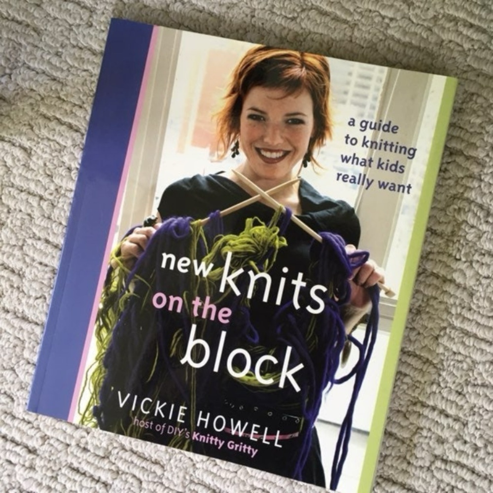 Knitting Patterns Book "New Knits On The Block" DIY Kid's Clothes Softcover 2005